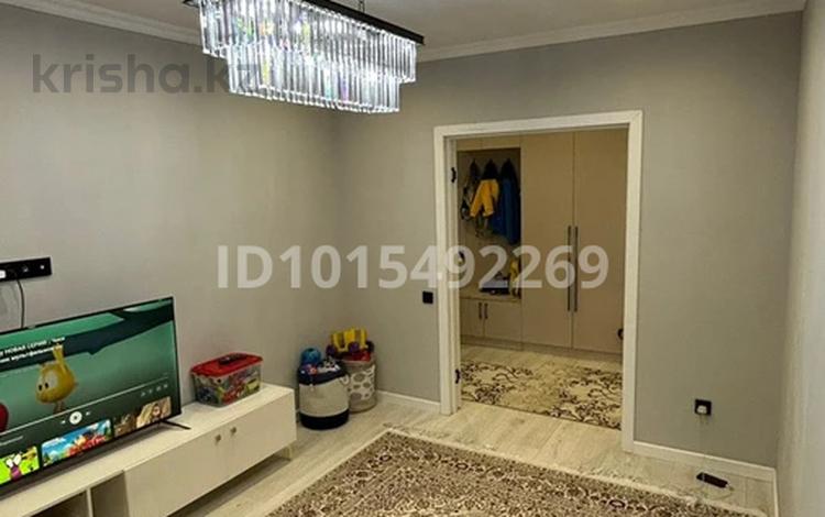 2-бөлмелі пәтер · 67.5 м² · 1/10 қабат, Шұғыла ш/а. 340/8, бағасы: 37 млн ₸ в Алматы, Наурызбайский р-н — фото 2