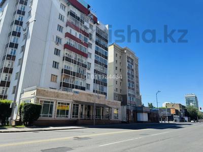 Еркін, кеңселер, дүкендер мен бутиктер, қоймалар, медорталықтар мен дәріханалар, білім орталықтары, кабинеттер және жұмыс орындары · 400 м², бағасы: 5 млн ₸ в Астане, р-н Байконур