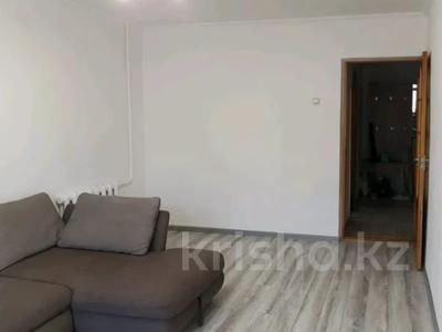 2-комнатная квартира · 48 м² · 3/5 этаж, кердери за 17.5 млн 〒 в Уральске