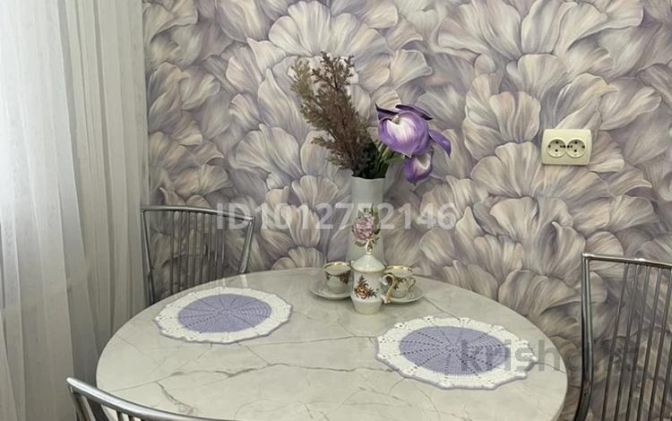 1-бөлмелі пәтер · 44 м² · 2/6 қабат, Бараева 25, бағасы: 250 000 ₸ в Астане, р-н Байконур — фото 2