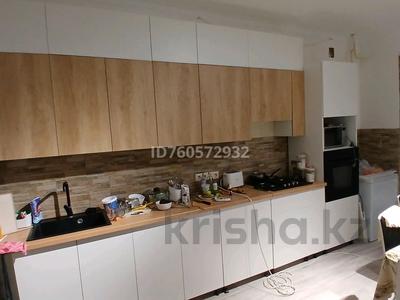 3-бөлмелі пәтер · 120 м² · 1/8 қабат, Санкибай батыра 72к к3, бағасы: 42.9 млн 〒 в Актобе