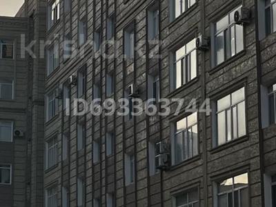 3-бөлмелі пәтер · 99 м² · 7/7 қабат, 19-й мкр 43/1, бағасы: 23.5 млн ₸ в Актау