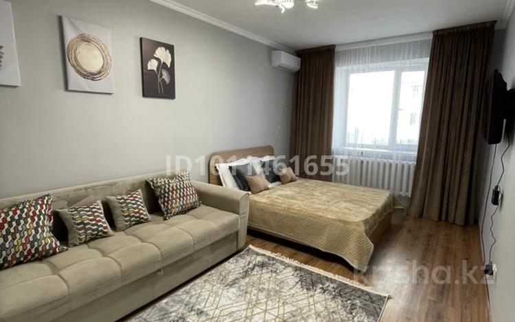 1-бөлмелі пәтер · 37 м² · 4/7 қабат, Мухамедханова 28б — Айтматова, бағасы: 15 000 ₸ в Астане — фото 2