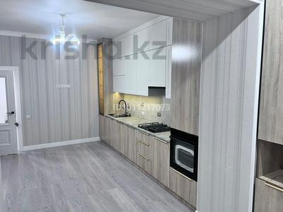 4-комнатная квартира · 140 м² · 6/9 этаж, мкр. Алтын орда, Алия Молдагулова 62 за 60 млн ₸ в Актобе
