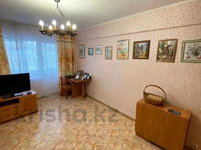 2-комнатная квартира, 45 м², 3/5 этаж, Ломоносова 43/1 за 15 млн 〒 в Усть-Каменогорске