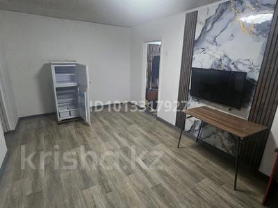 3-бөлмелі пәтер · 50 м² · 4/4 қабат, Тлендиева 2Г — Тлендиева доезжая угол Райымбека, бағасы: 32.5 млн ₸ в Алматы, Алмалинский р-н