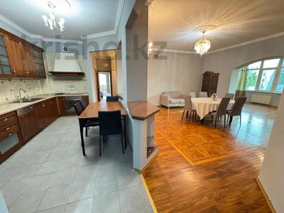 5-комнатная квартира · 198 м² · 2/17 этаж, мкр Самал-3, Аль-Фараби за 155 млн ₸ в Алматы, Медеуский р-н
