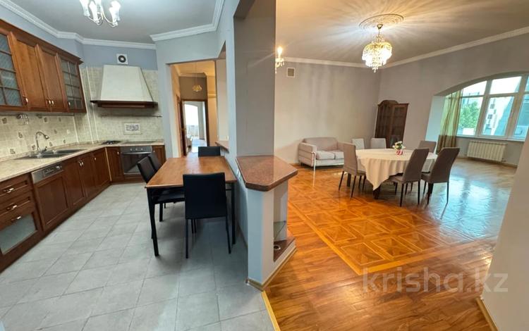 5-комнатная квартира · 198 м² · 2/17 этаж, мкр Самал-3, Аль-Фараби за 155 млн ₸ в Алматы, Медеуский р-н — фото 2