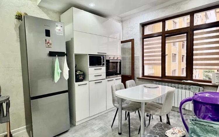 3-комнатная квартира · 76 м² · 6/12 этаж, Гоголя за 79 млн ₸ в Алматы, Медеуский р-н — фото 2