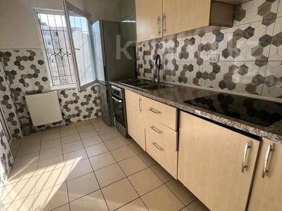 2-бөлмелі пәтер · 72 м² · 13/16 қабат, мкр Аккент 45, бағасы: 280 000 ₸ в Алматы, Алатауский р-н