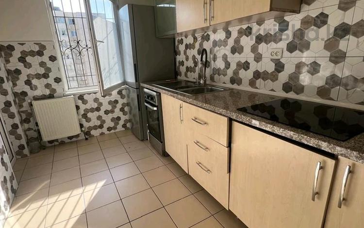 2-бөлмелі пәтер · 72 м² · 13/16 қабат, мкр Аккент 45, бағасы: 280 000 ₸ в Алматы, Алатауский р-н — фото 2