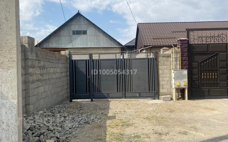 Отдельный дом · 3 комнаты · 70 м² · 8.5 сот., мкр Бектобе, Бектөбе ш/а.домалақ ана 96 — Домалақ ана за 18 млн 〒 в Таразе — фото 2