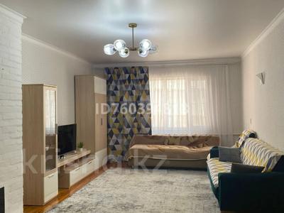 Отдельный дом · 4 комнаты · 80 м² · 3.5 сот., Дулати 145 за 31 млн 〒 в Шымкенте, Аль-Фарабийский р-н