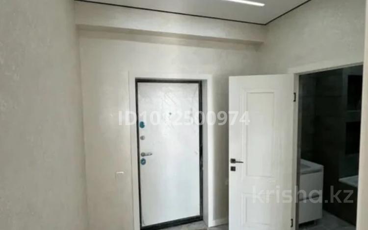 1-бөлмелі пәтер · 40 м² · 6/7 қабат, Микрорайон 4 61/1, бағасы: 25 млн ₸ в Конаеве — фото 2