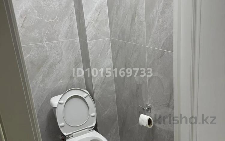 3-бөлмелі пәтер · 65 м² · 2/5 қабат, №5 ш/а. 21 А — Абая Алтынсарина, бағасы: 49.5 млн ₸ в Алматы, Ауэзовский р-н — фото 4