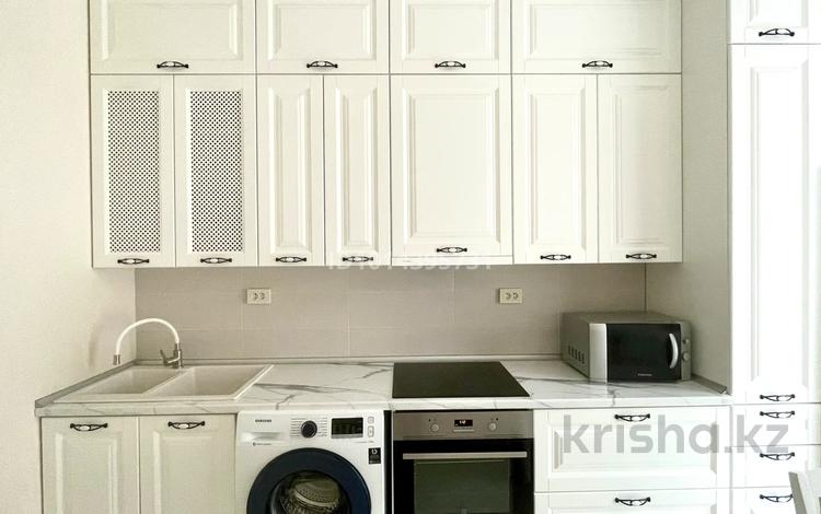 1-комнатная квартира · 40 м² · 2/16 этаж, Манаса 109а за 420 000 ₸ в Алматы, Алмалинский р-н — фото 3