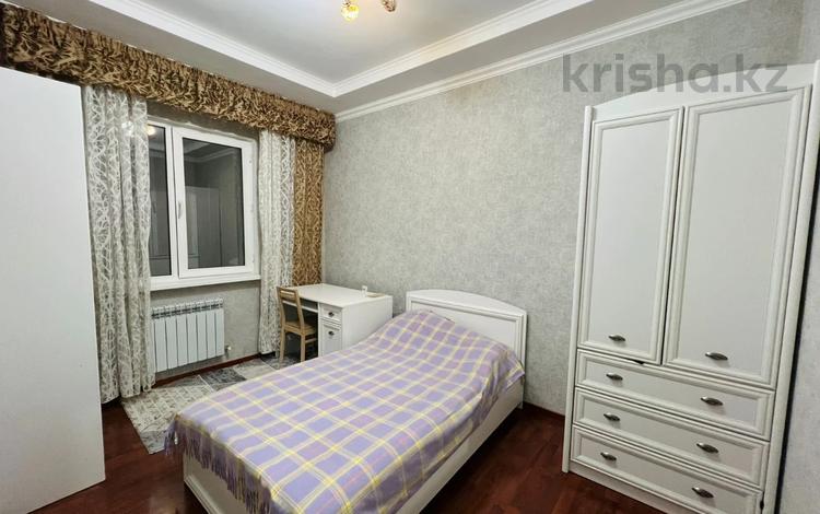 3-бөлмелі пәтер, 65 м², 8/9 қабат, Д. Кунаева, бағасы: 33 млн 〒 в Астане, Есильский р-н — фото 15