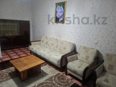 2-комнатная квартира · 50 м² · 2/5 этаж, 12-й микрорайон, Улица Уалиханова за 180 000 ₸ в Шымкенте, Енбекшинский р-н