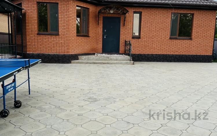 Жеке үй · 4 бөлме · 134 м² · 5.8 сот., мкр Жулдыз, Окжетпес 15, бағасы: 43 млн ₸ в Уральске — фото 2