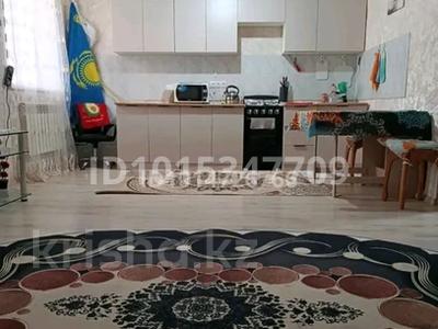 1-комнатная квартира · 40 м² · 1/4 этаж, 3Б мкр 7 за 10 000 ₸ в Актау