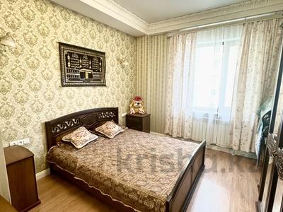 2-комнатная квартира, 70 м², 3/12 этаж, Нажимеденова 34 за 30 млн 〒 в Астане, Алматы р-н