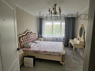 1-комнатная квартира · 40 м² · 4/5 этаж, Республики — Самал за 18 000 ₸ в Астане, Сарыарка р-н