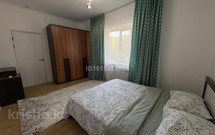 2-бөлмелі пәтер · 50 м² · 1/3 қабат, Нұрсая ш/а., Проспект Абулхайр-хана, 17Б — Проспект Абулхайр-хана, бағасы: 13 000 ₸ в Атырау, мкр Нурсая — фото 2