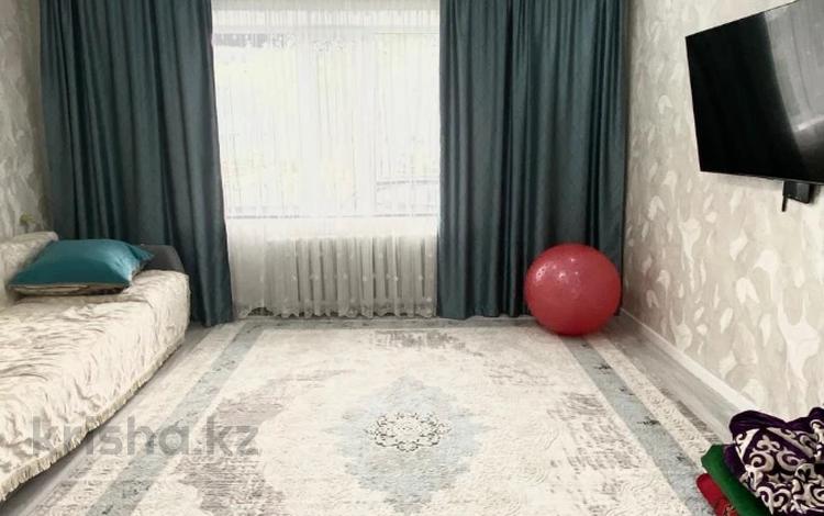 4-бөлмелі пәтер · 76.6 м² · 1/9 қабат, 19-шағынаудан, бағасы: 23.5 млн ₸ в Караганде, Алихана Бокейханова р-н — фото 2