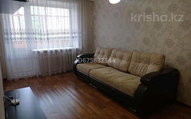 1-комнатная квартира, 32 м², 2/5 этаж помесячно, 2 6 за 50 000 〒 в Лисаковске — фото 2