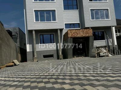 Продажа квартир в Жамбылской обл.: 3-комнатная квартира · 128 м² · 2/3 этаж, еспаева 76 за 47 млн 〒 3-комнатная квартира · 128 м² · 2/3 этаж, еспаева 76 за 47 млн 〒 в Таразе