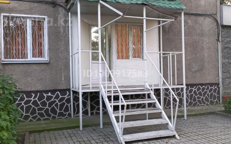 Свободное назначение, офисы, магазины и бутики, склады, салоны красоты, бани, гостиницы и зоны отдыха, фитнес и спорт, медцентры и аптеки, образование, развлечения, конференц-залы, кабинеты и рабочие места, студии · 50 м² за 230 000 〒 в Талгаре — фото 2