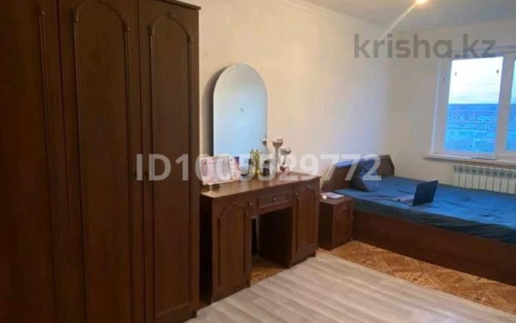 4-бөлмелі пәтер · 75 м² · 5/5 қабат, 3 мкр 46 — Романтик, бағасы: 10 млн ₸ в Кульсары — фото 2