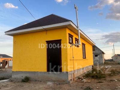 Отдельный дом · 2 комнаты · 55.2 м² · 8 сот., мкр Зарослый, 13я 58 — Зарослый 13-58 за 10.5 млн 〒 в Атырау