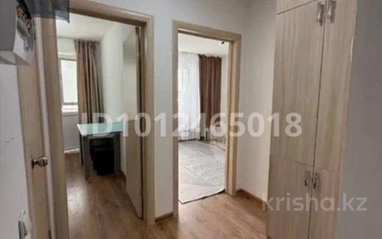 1-бөлмелі пәтер · 30 м² · 2/5 қабат, Шокина 6, бағасы: 17.5 млн ₸ в Астане, Нура р-н — фото 2