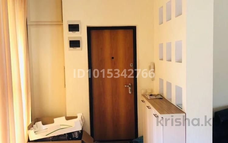 2-комнатная квартира · 75 м² · 5/5 этаж, туркестанская 2/4 б — на против поликлиника 8 за 50 млн ₸ в Шымкенте, Аль-Фарабийский р-н — фото 2