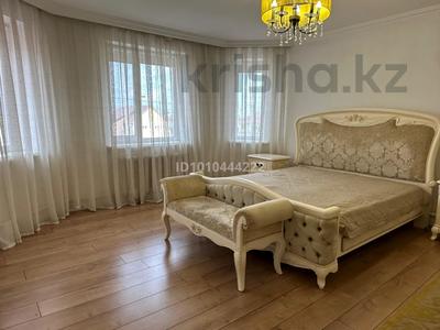 Дом · 7 комнат · 350 м², мкр Уркер, Аскар забикулина 15а за 60 000 ₸ в Астане, Нура р-н