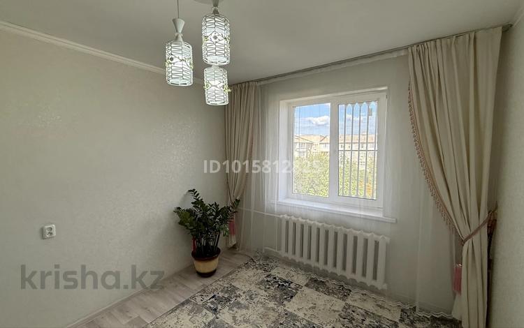 2-комнатная квартира · 55 м² · 5/5 этаж, мкр Кунаева, кунаева 6 45 за 21 млн ₸ в Уральске — фото 2