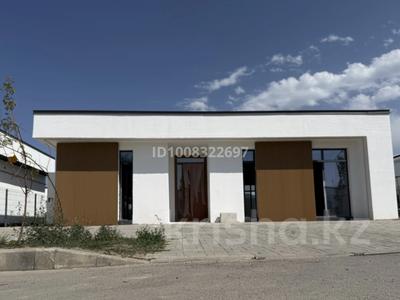 Жеке үй · 4 бөлме · 156 м² · 6 жүзд., ул. Алдабергенова 170/1 — Городок недалеко от мечети Әл-Бұхари, бағасы: 75 млн ₸ в Туздыбастау (Калинино)