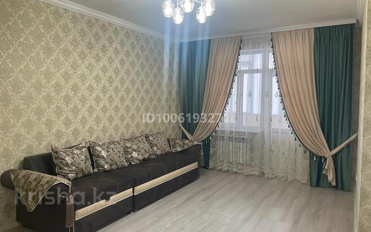 3-комнатная квартира · 99 м² · 3/9 этаж, Сатпаева за 230 000 〒 в Таразе — фото 2