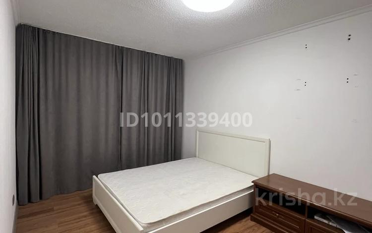 3 комнаты · 90 м², Самал 2 за 58 500 ₸ в Астане, Сарыарка р-н — фото 2