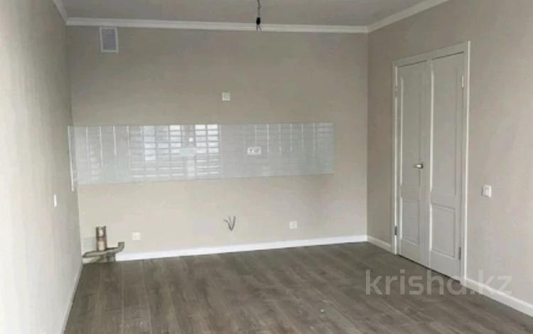 2-комнатная квартира · 42 м² · 12/17 этаж, Улы Дала 14 за 27 млн ₸ в Астане, Нура р-н — фото 4
