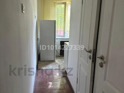 2-бөлмелі пәтер · 54 м² · 1/5 қабат, Дубок-2 ш/а., Яссауи 10 — Яссауи, бағасы: 250 000 ₸ в Алматы, Ауэзовский р-н