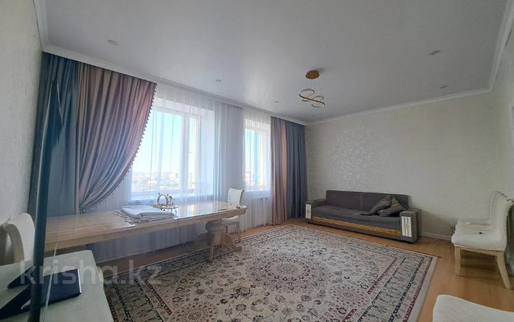 4-комнатная квартира · 120 м² · 11/11 этаж, Женис 3 — Без комиссии для покупателя за 54 млн ₸ в Астане, Сарыарка р-н — фото 2