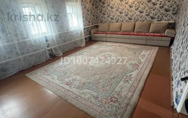 Отдельный дом · 3 комнаты · 72.3 м² · 2.5 сот., Баймагамбетова — Центр за 16.5 млн ₸ в Костанае — фото 2