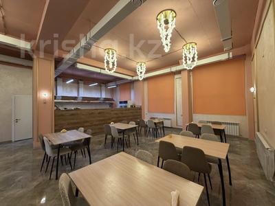 Магазины и бутики, общепит, салоны красоты, медцентры и аптеки · 141 м² за 500 000 ₸ в Шымкенте, Абайский р-н