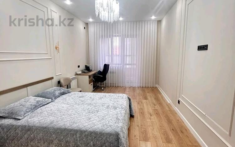 2-бөлмелі пәтер · 76 м² · 1/9 қабат, Алтын орда ш/а., бағасы: 31 млн ₸ в Актобе, мкр. Алтын орда — фото 2