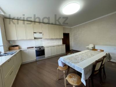 Отдельный дом · 7 комнат · 355 м² · 8 сот., Набережная 56 за 170 млн 〒 в Костанае