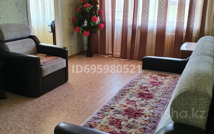 2-бөлмелі пәтер · 46 м² · 4/5 қабат, Агыбай батыра 1, бағасы: 10 млн ₸ в Балхаше — фото 9