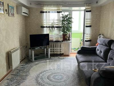 3-комнатная квартира, 63.8 м², 6/6 этаж, мухита за 18 млн 〒 в Уральске