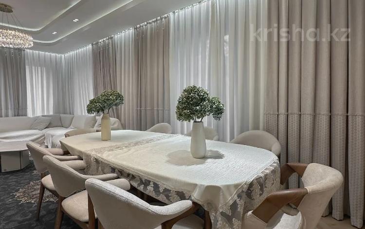 4-бөлмелі пәтер · 180 м² · 2/3 қабат, Егора Редько, бағасы: 220 млн ₸ в Алматы, Наурызбайский р-н — фото 8